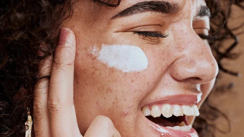 How Often Should You Use Tranexamic Acid & Niacinamide? A Real Guide for Beginners