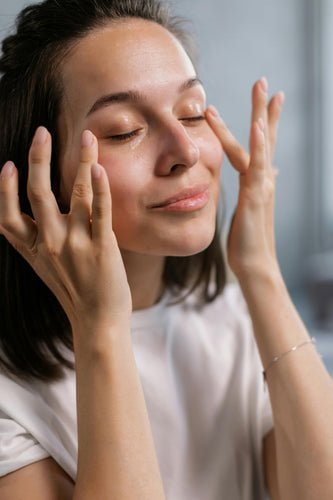 What is Niacinamide and What Are Its Benefits for Your Skin?